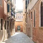 San Beneto Suite